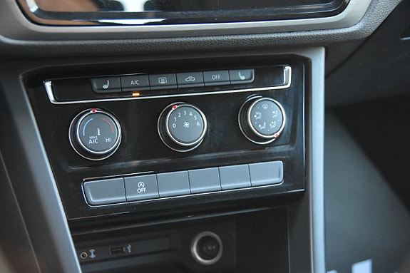 Volkswagen Touran 15 of 16