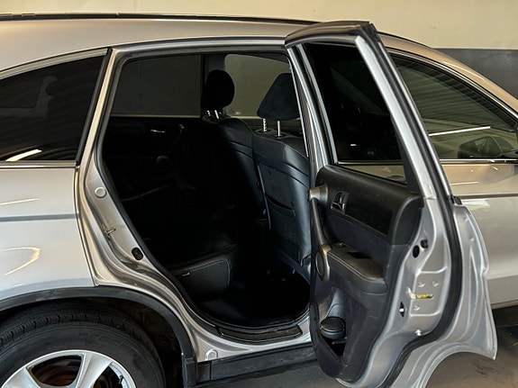 Honda CR-V 22 of 30