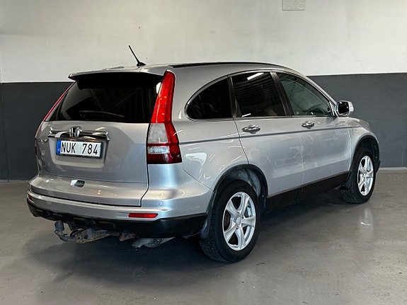 Honda CR-V 10 of 30
