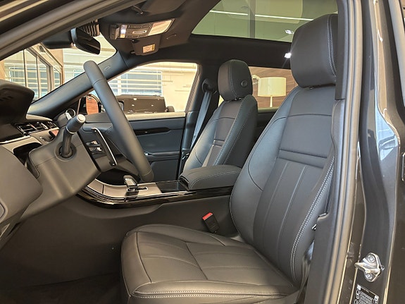 Land Rover Range Rover Evoque 8 of 10