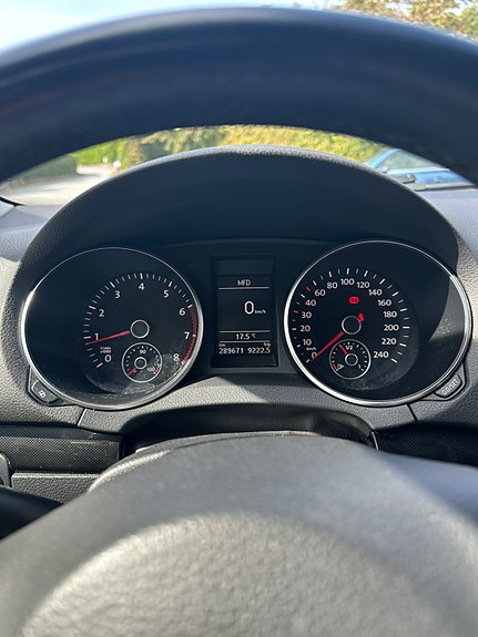 Volkswagen Golf VI 5 of 5