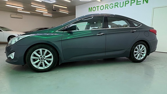 Hyundai i40 4 of 5