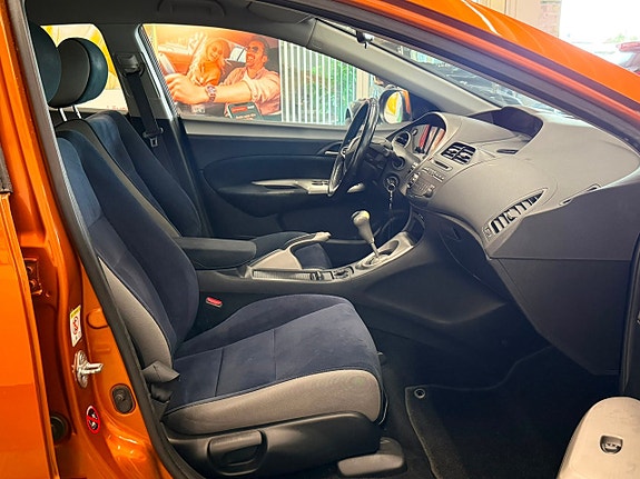 Honda Civic 9 of 15
