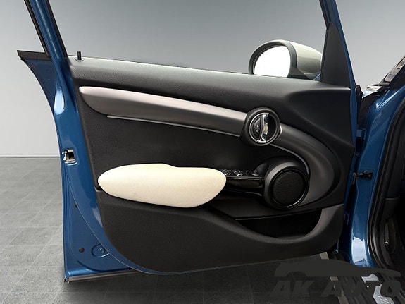 MINI Cooper S 9 of 9