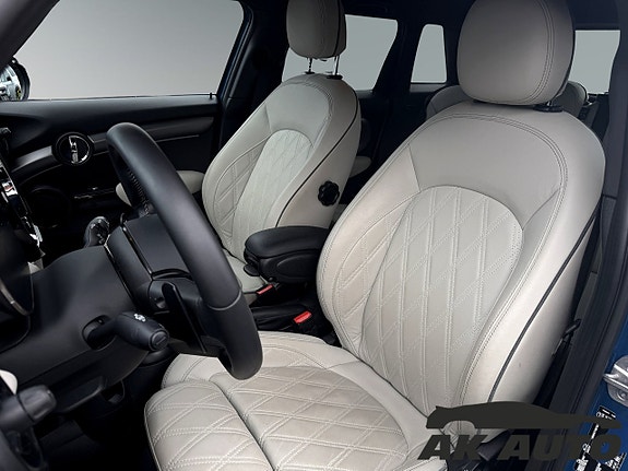 MINI Cooper S 7 of 9