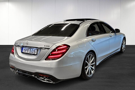 Mercedes-Benz S63 3 of 5