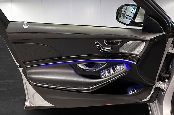Mercedes-Benz S63 13 of 27