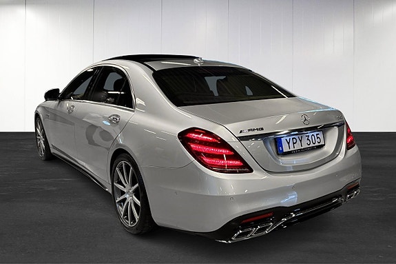 Mercedes-Benz S63 4 of 5
