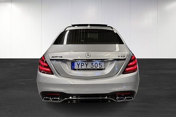 Mercedes-Benz S63 6 of 27