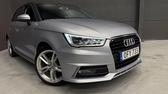 Audi A1 3 of 5