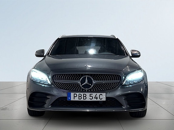 Mercedes-Benz C200 d 2 of 5