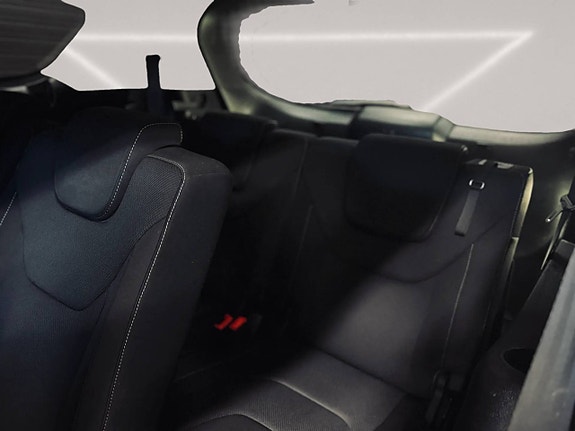 Ford S-MAX 16 of 29