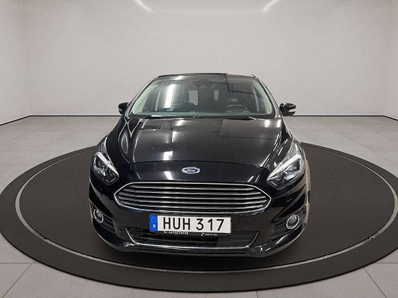Ford S-MAX 5 of 5