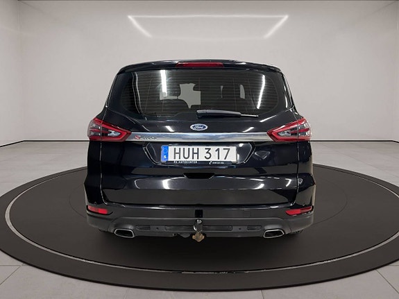 Ford S-MAX 11 of 29