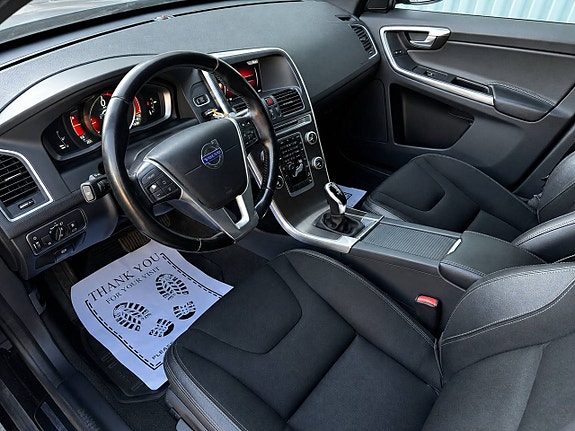 Volvo XC60 9 of 22