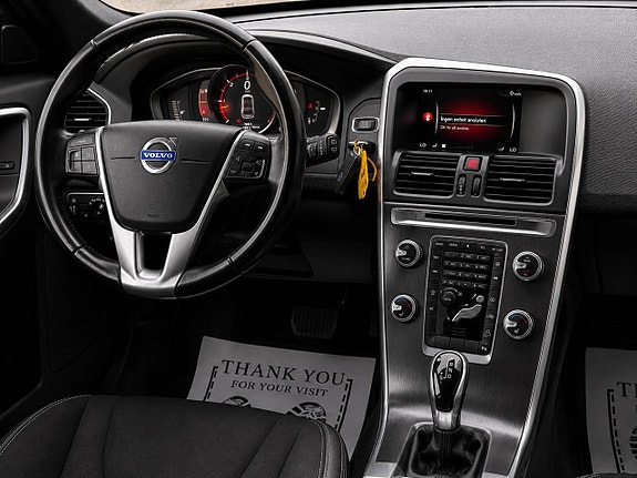 Volvo XC60 15 of 22