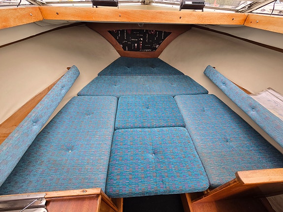 Coronet 24 Midi -77 KAD32 -99 10 of 14