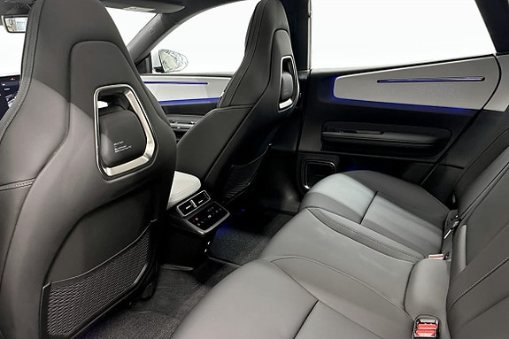 Polestar 4 8 of 9