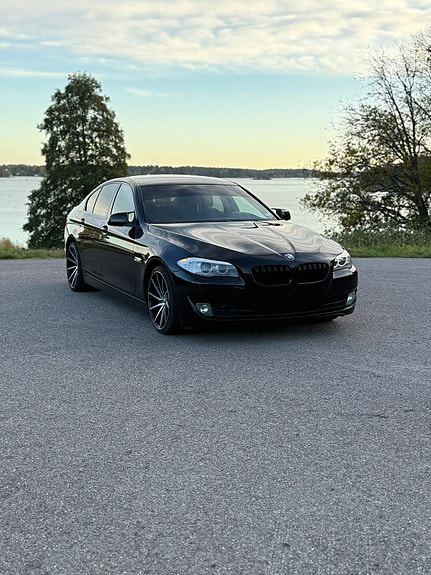 BMW 520d 3 of 9