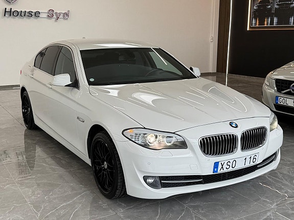 BMW 520d 4 of 5