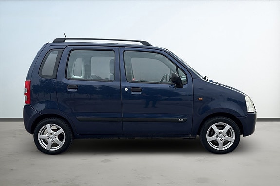 Suzuki Wagon R+ 6 of 18