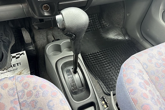 Suzuki Wagon R+ 17 of 18
