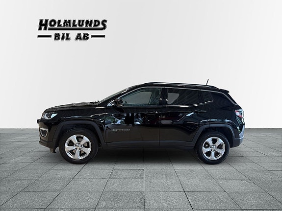 Jeep Compass 3 of 5