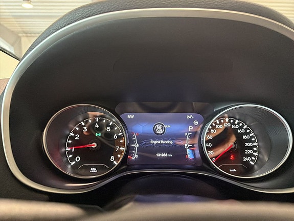 Jeep Compass 14 of 23