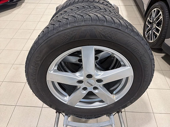 Jeep Compass 23 of 23
