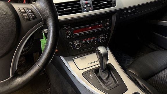 BMW 320 17 of 21