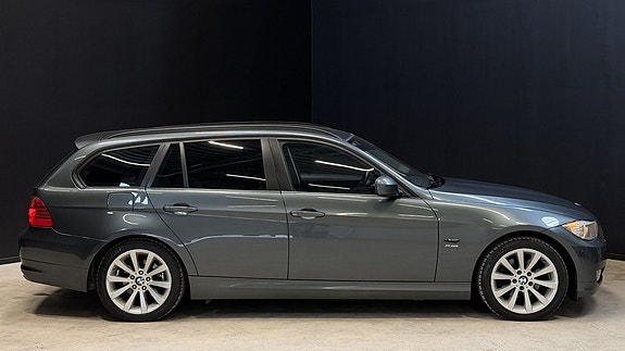 BMW 320 9 of 21