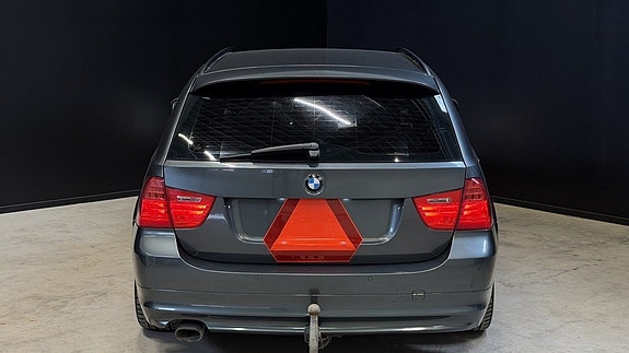 BMW 320 7 of 21