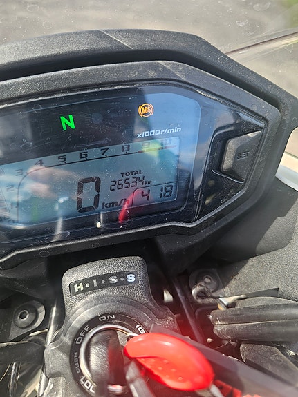 Honda CB500F 3 of 4