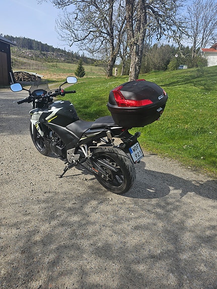 Honda CB500F 2 of 4