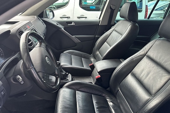 Volkswagen Tiguan 14 of 22