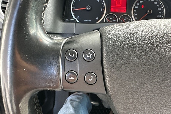 Volkswagen Tiguan 19 of 22