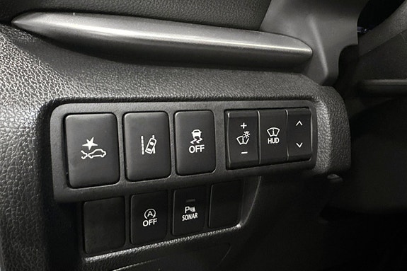 Mitsubishi Eclipse Cross 11 of 16