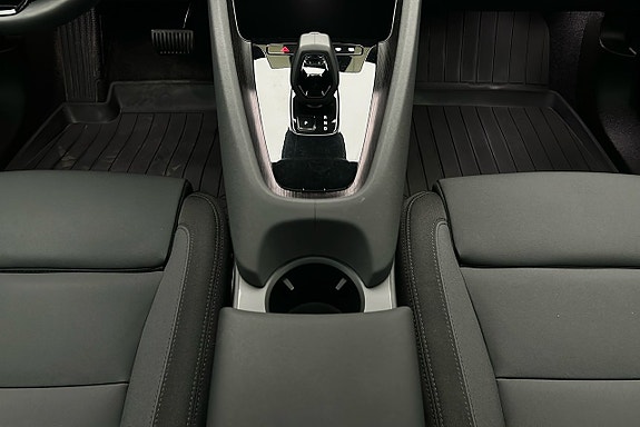 Polestar 2 9 of 30