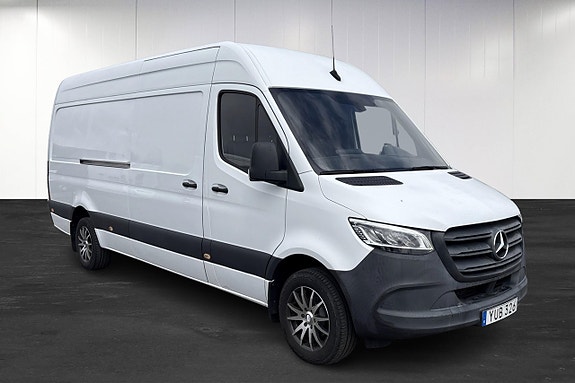 Mercedes-Benz Sprinter 316 2 of 5
