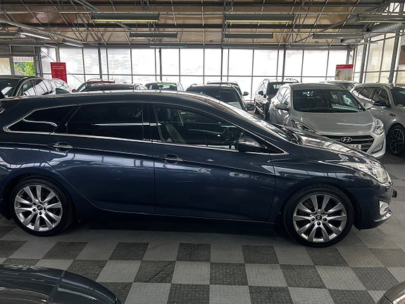 Hyundai i40 4 of 5