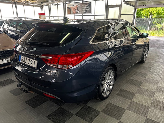 Hyundai i40 8 of 18