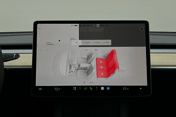 Tesla Model Y 21 of 26