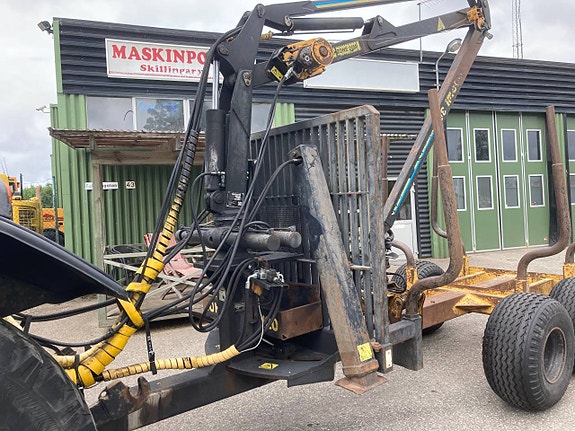 Valtra N101,skogkärra Moheda 9 of 11