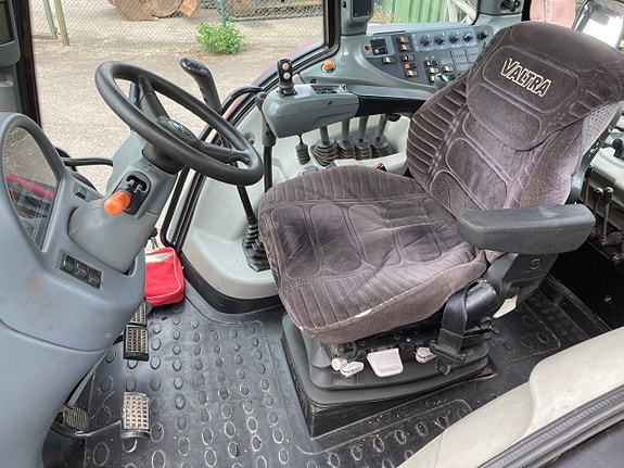 Valtra N101,skogkärra Moheda 10 of 11