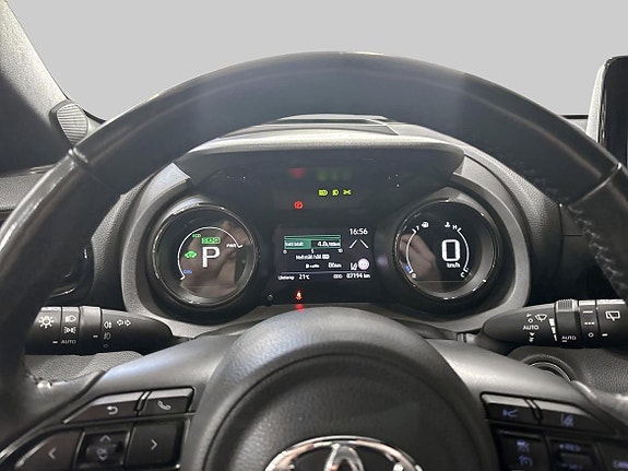 Toyota Yaris 15 of 20