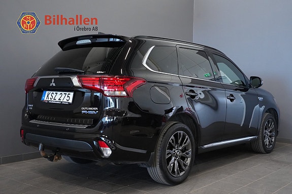 Mitsubishi Outlander 3 of 5