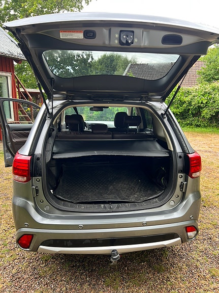 Mitsubishi Outlander 8 of 8
