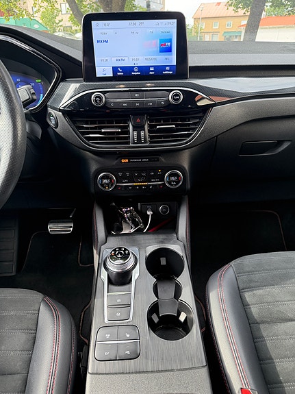Ford Kuga 6 of 10