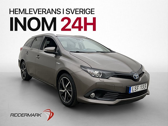 Toyota Auris 3 of 30