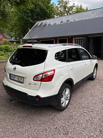 Nissan Qashqai+2 3 of 7